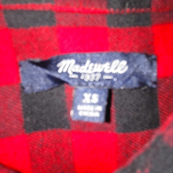 𝅺family Set of Flannels - Picture 7 of 7